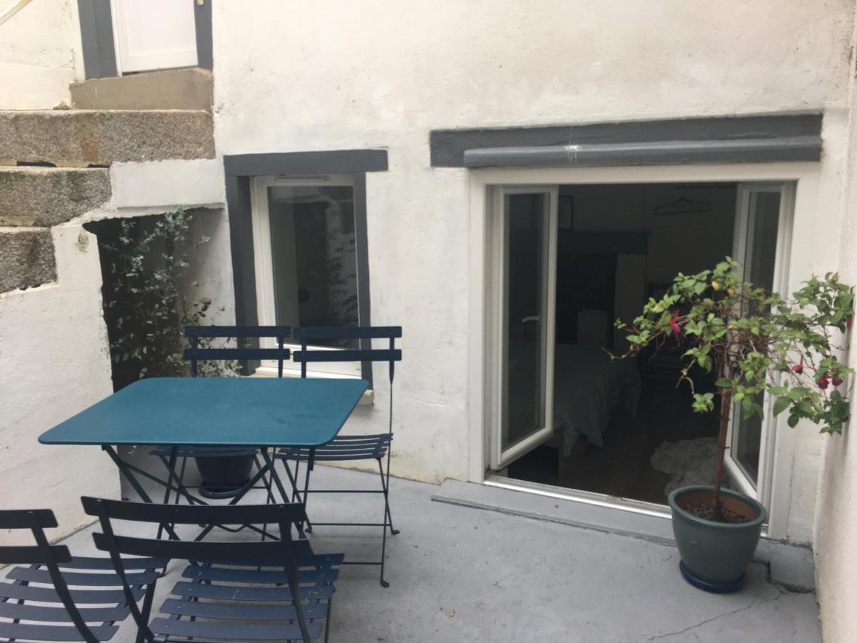 Maisonnette De Charme Avec Cour Privative Haute-ville *